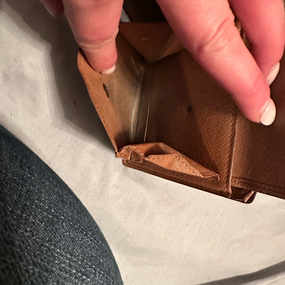 Louis Vuitton men’s wallet - Picture 5 of 5